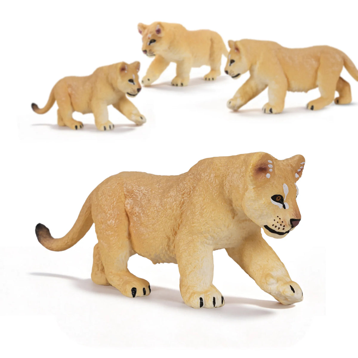 Mini Wonders 30-Piece Lion Cub Figurines Pack-1