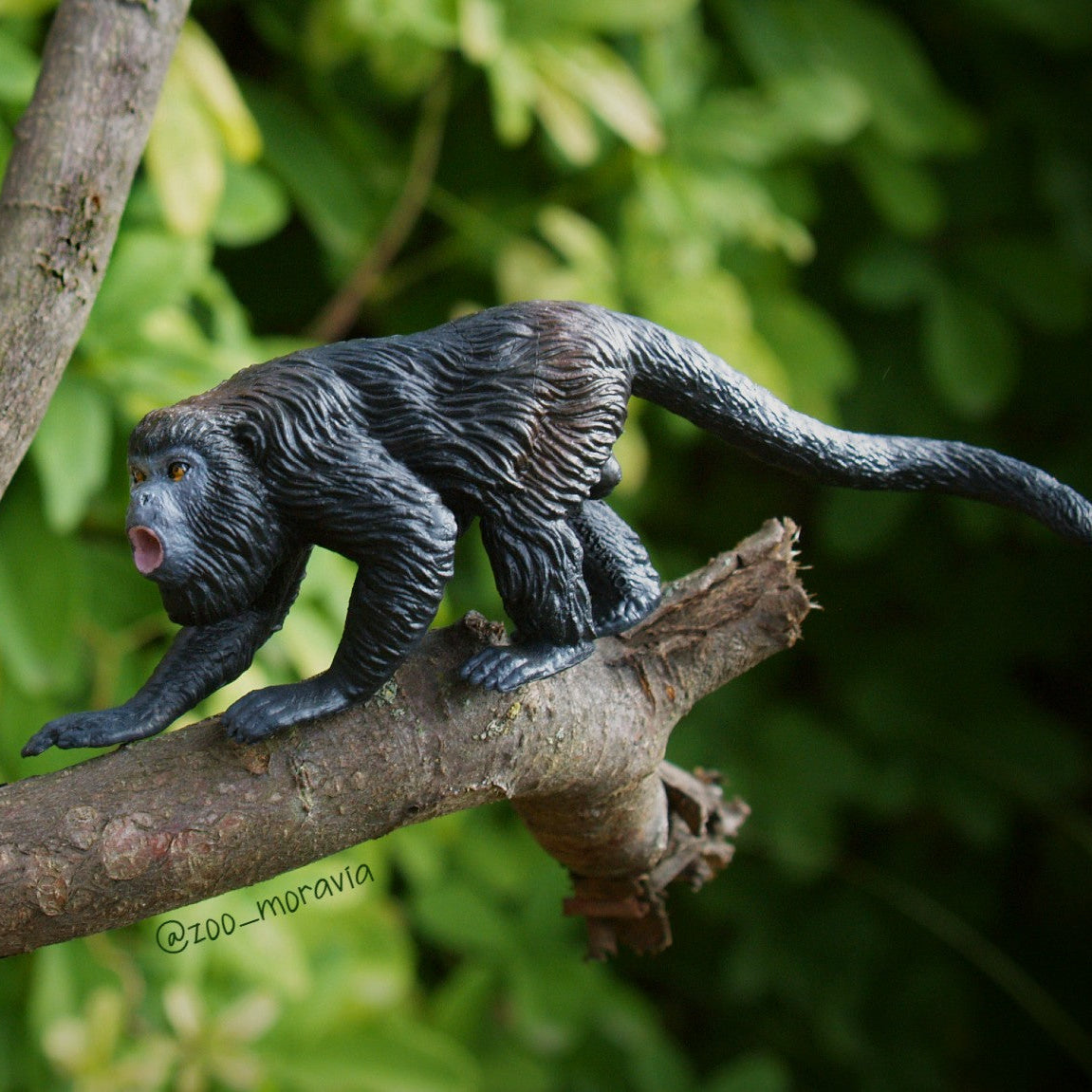 Toymany Howler Monkey Figurine Toy