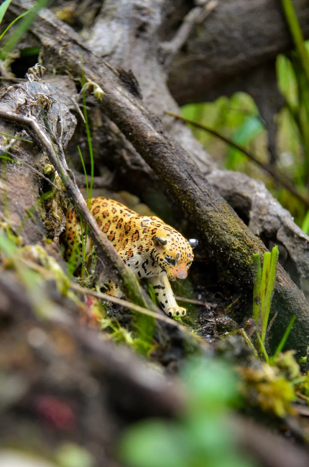 Juguete figura de jaguar Toymany