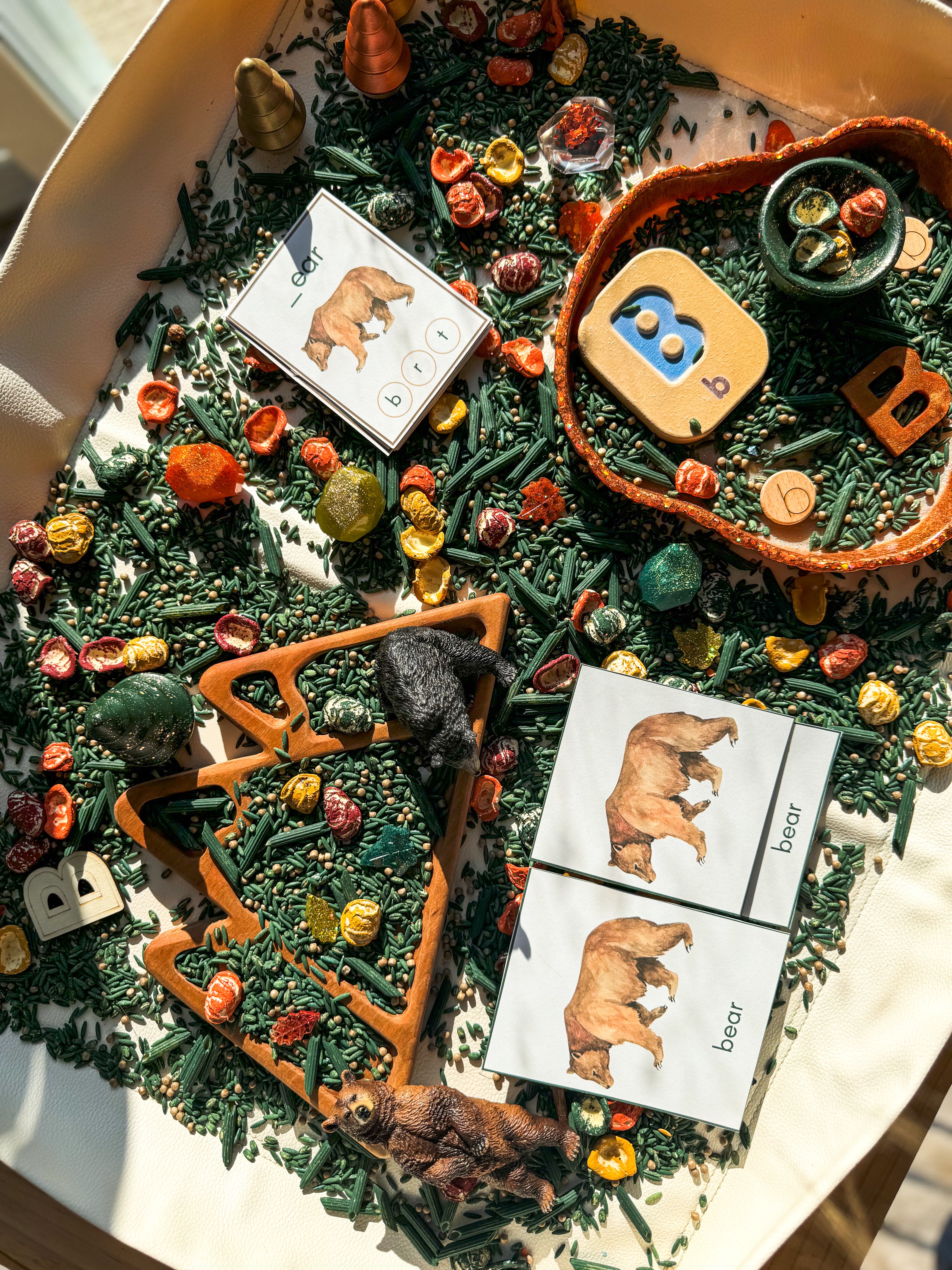 6-Piece Wild Bear Figurine Playset