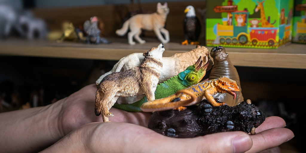 Essential Tips to Maintain Animal Figurines