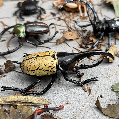 12-Piece Insect & Beetle Figurine Playset