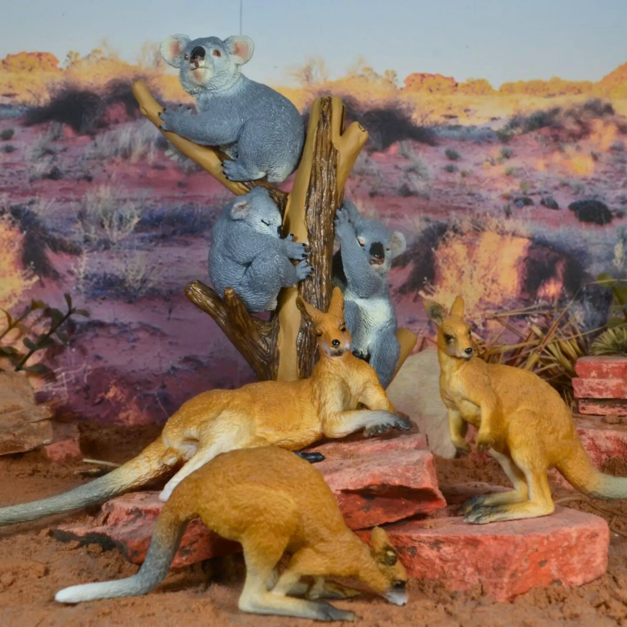 7-Piece?Australian?Wildlife?Figurines?Playset?with?Koala?&?Kangaroo-scene 2