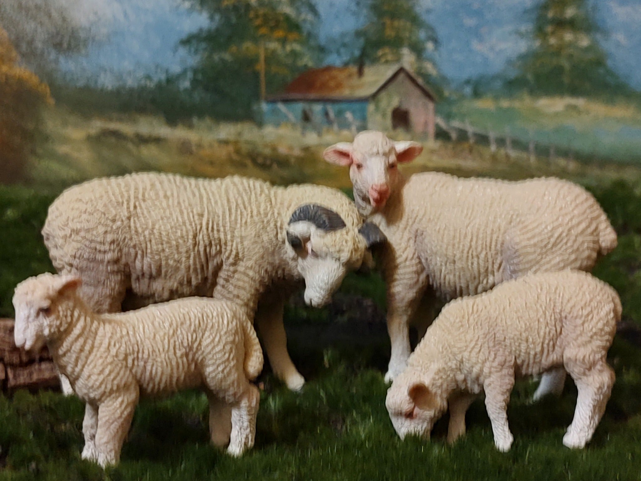 مجموعة ألعاب مكونة من 8 قطع من تماثيل الأغنام الميرينو مع الأغنام البالغة والصغيرة