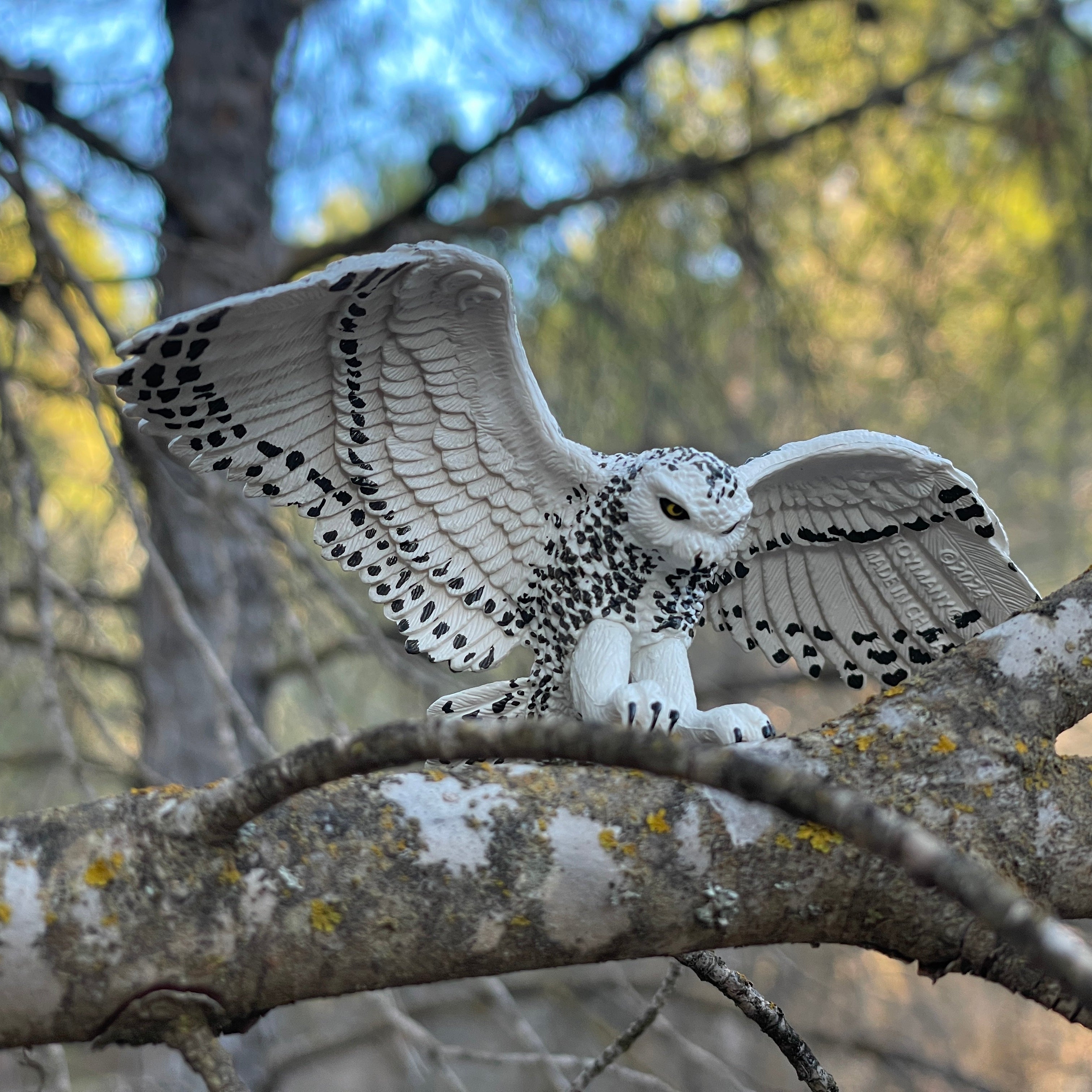 Toymany Snowy Owl Figurine Toy - Large Size